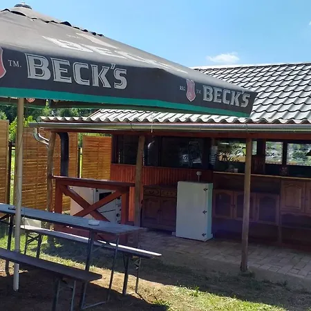 Prázdninový areál Kisfenyves Es Kontyos Vendeghaz
